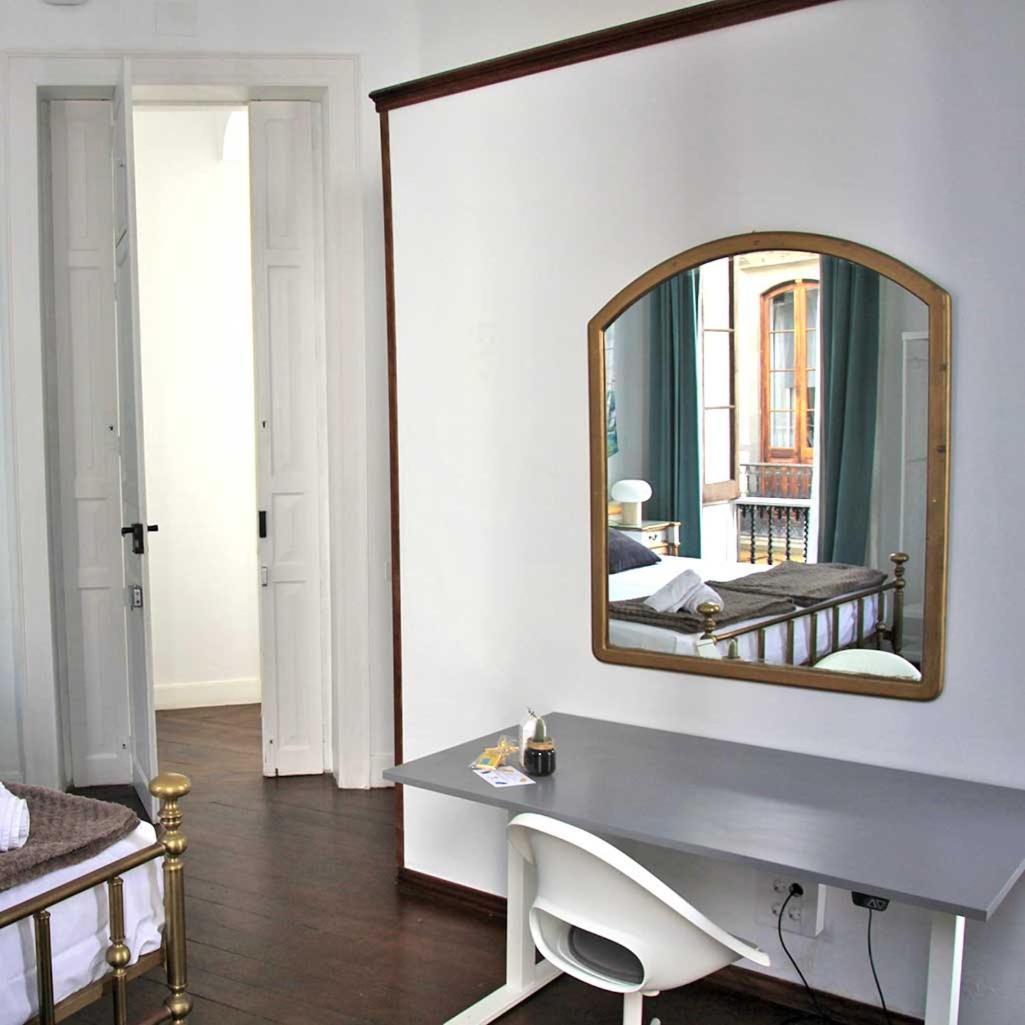 Отель Coliving 1907 Лас-Пальмас-де-Гран-Канария Экстерьер фото